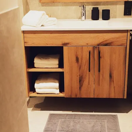 Mocking Кіцбюель