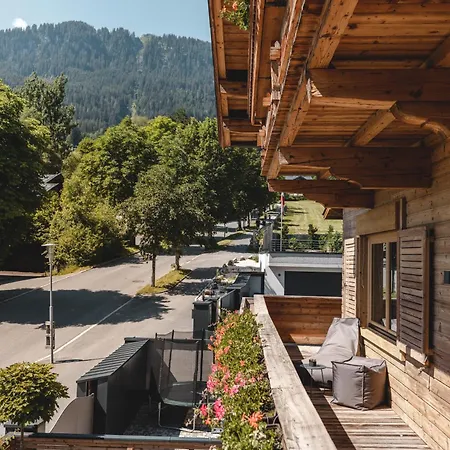 Апартаменти Mocking *