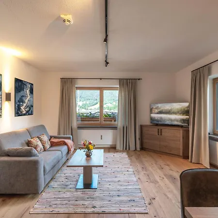Apartment Mocking
