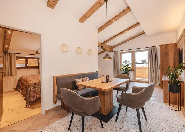 Mocking * Kitzbühel