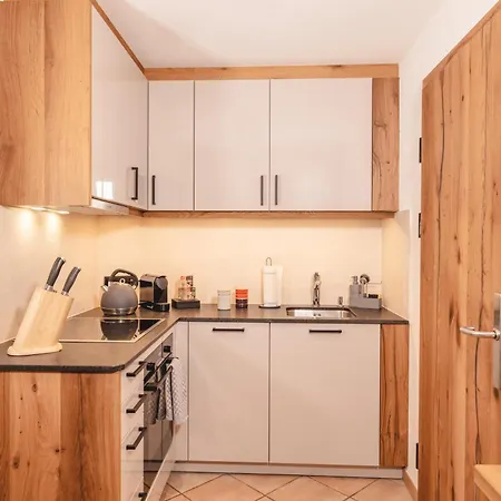 Mocking Apartment
