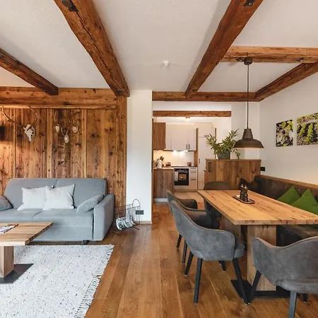 Apartment Mocking